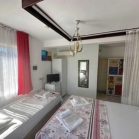 Hotel Bonjourla *